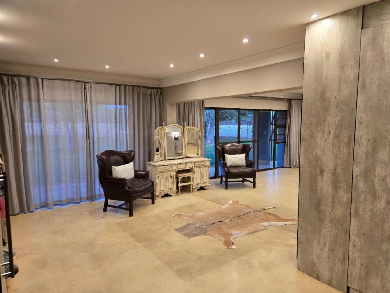 Kigeni Safari Lodge & Spa Vaalwater Bilik gambar